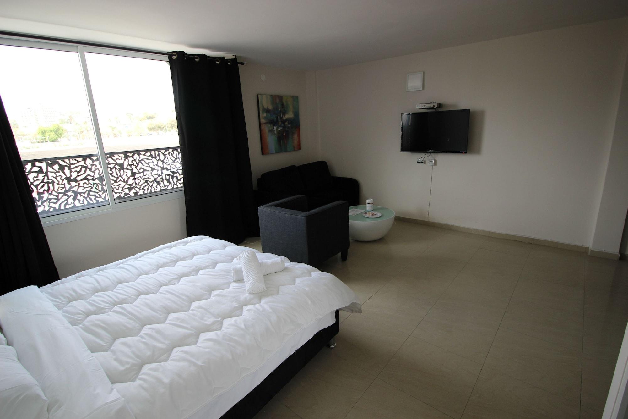 Rich Royal Suites Eilat Exterior photo