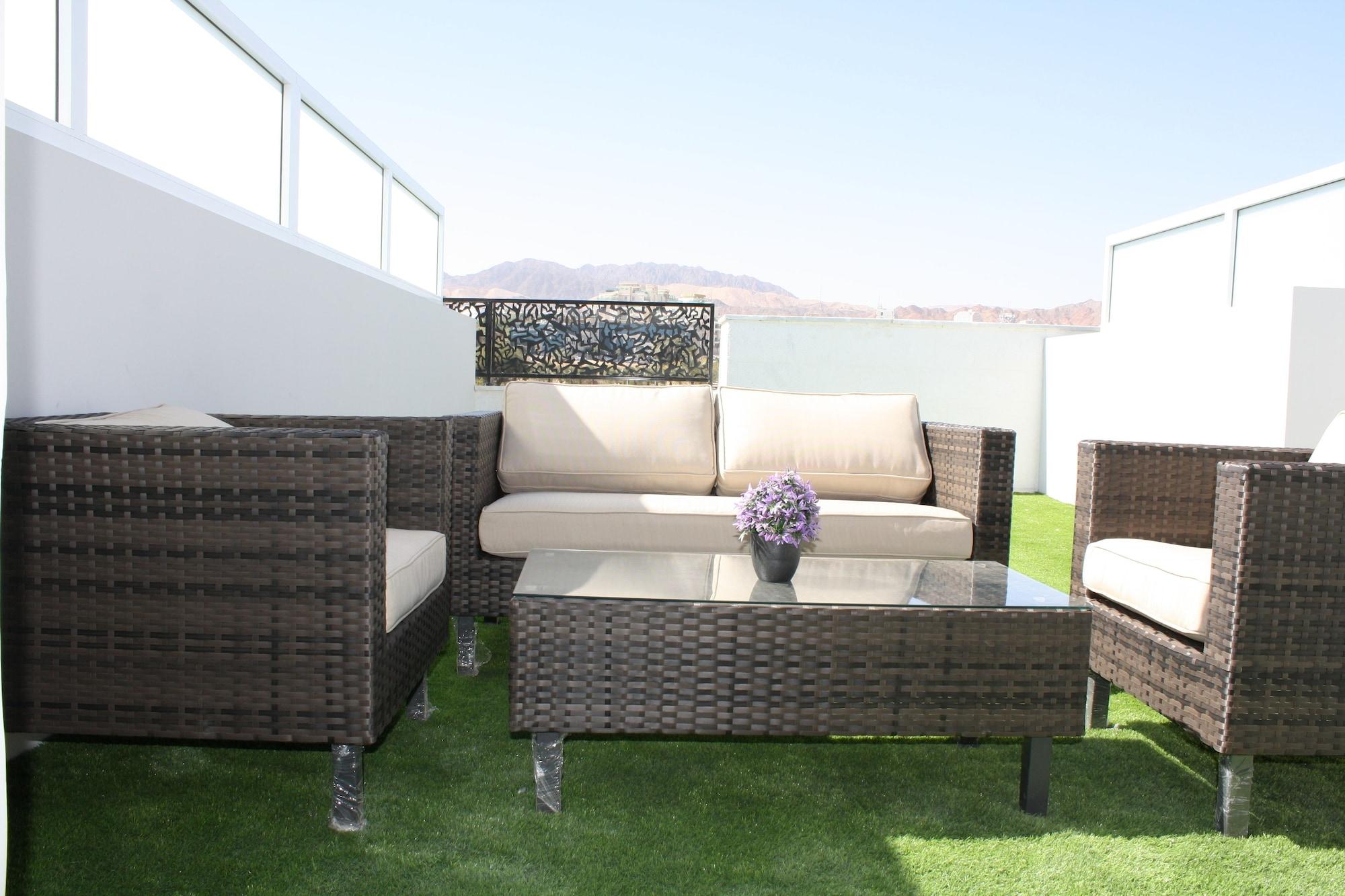 Rich Royal Suites Eilat Exterior photo