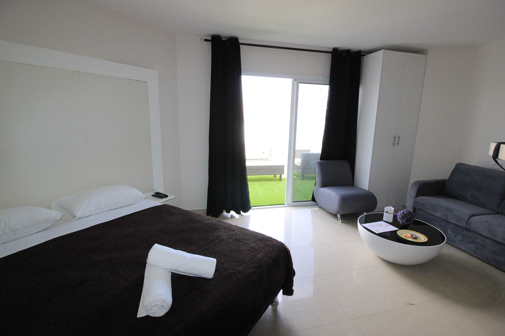 Rich Royal Suites Eilat Exterior photo