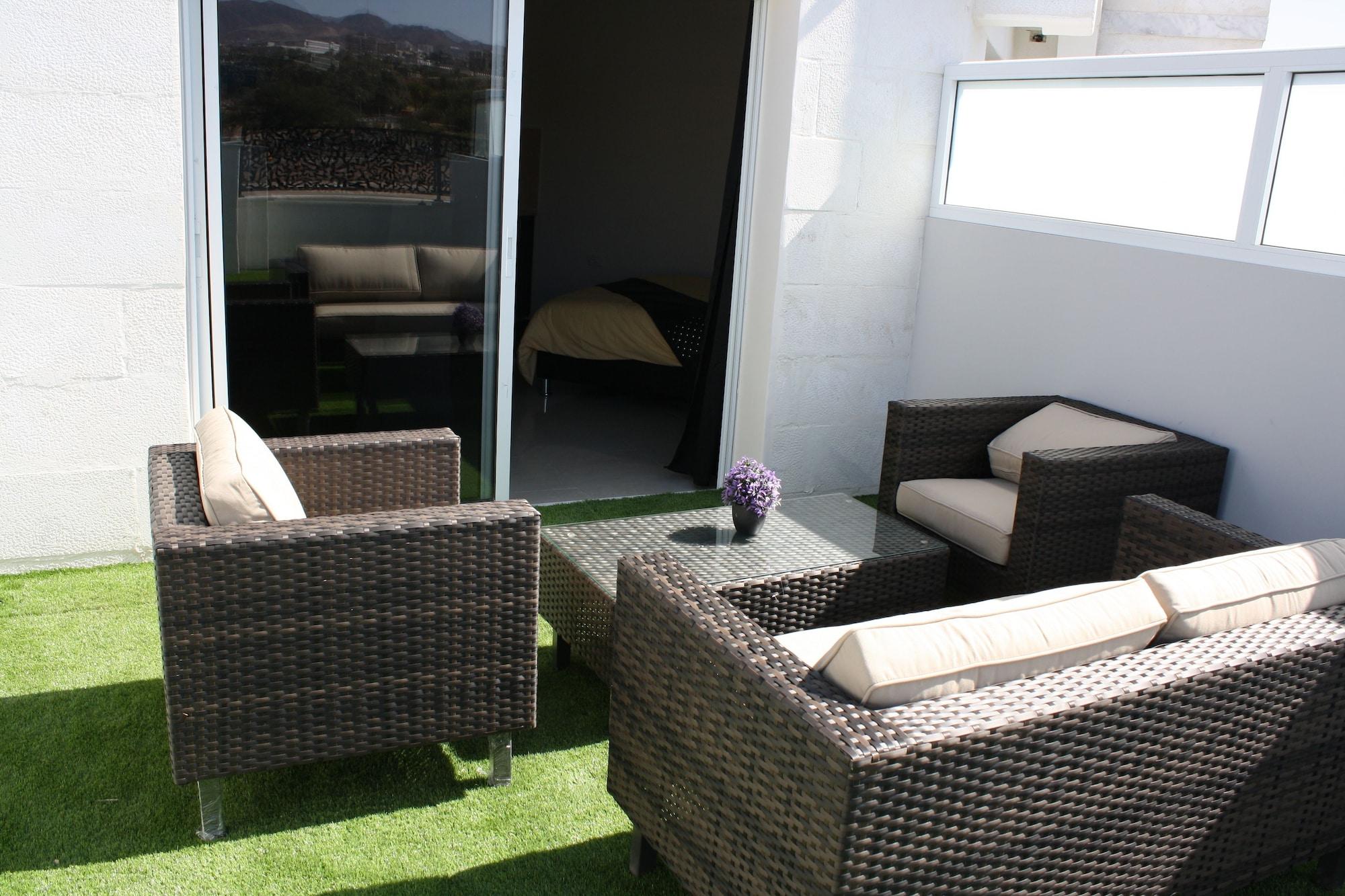 Rich Royal Suites Eilat Exterior photo